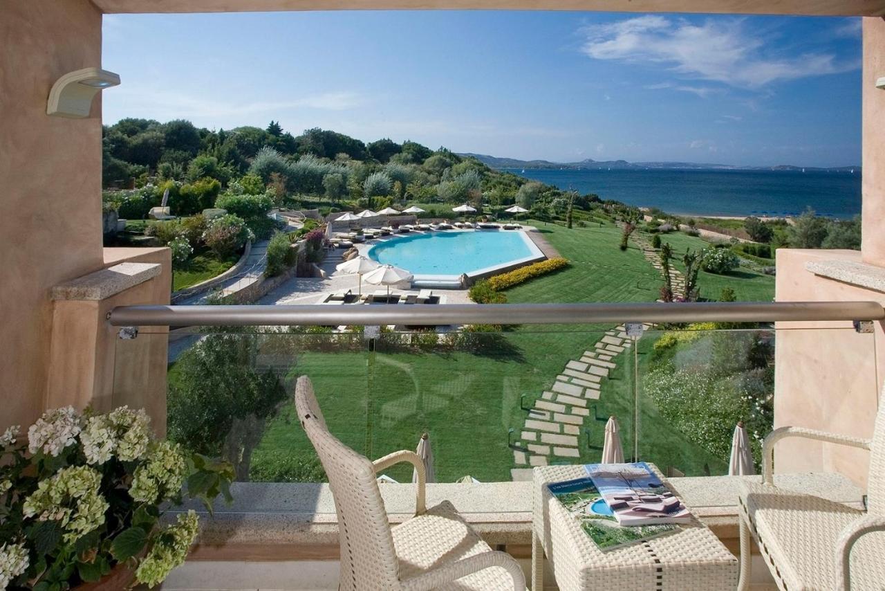 L'Ea Bianca Luxury Resort Baja Sardinia Exterior photo
